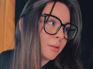Ver la ficha detallada de EmaJames