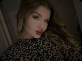 Podívejte se na podrobnou kartu NicoleFlameX