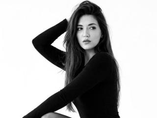 Obejrzyj kompletny profil AyakaSweety