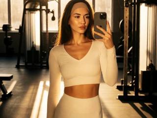 Obejrzyj kompletny profil AyakaSweety