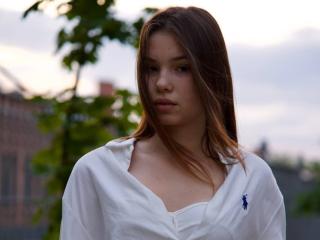 Δείτε την λεπτομερή καρτέλα του ClementinaSwantek