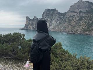 Δείτε την λεπτομερή καρτέλα του LynnaMitton