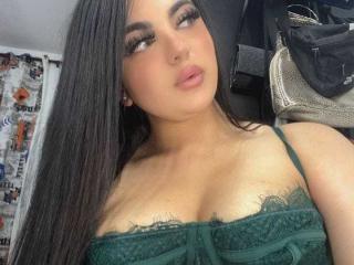Δείτε την λεπτομερή καρτέλα του EmilyConore