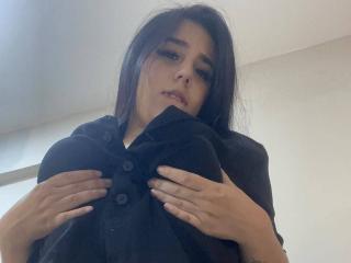 Ver a ficha detalhada de StefanyDelly