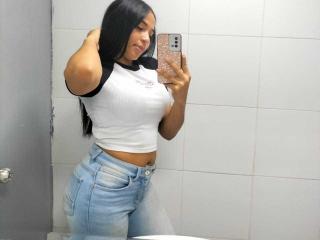Ver a ficha detalhada de DaniaRussell
