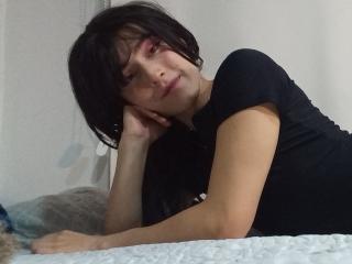 Ver la ficha detallada de EllieCherry