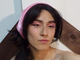 Ver la ficha detallada de EllieCherry