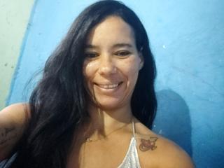 Ver a ficha detalhada de thasmynimerena