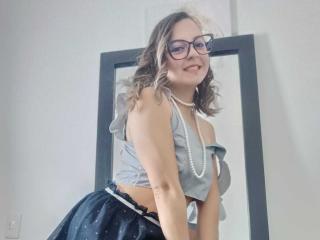 Ver a ficha detalhada de ArianaBlonde