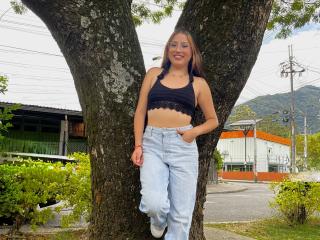 Ver a ficha detalhada de AmilyRizzo