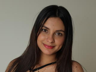 Ver a ficha detalhada de DulceColeman