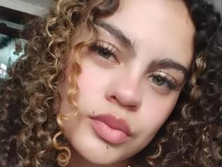 Ver a ficha detalhada de MeganGlowX