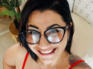Ver a ficha detalhada de AngeleRouxo