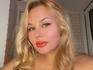 Se komplett profil för AvaQueen
