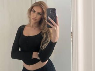Prikaži popoln profil modela ElinNorr
