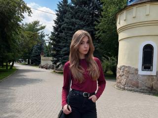 Prikaži popoln profil modela LauraleePenderel