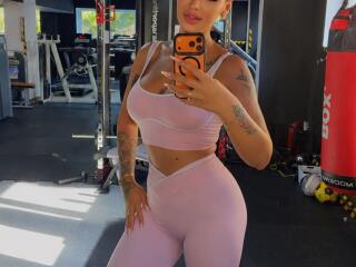 Prikaži popoln profil modela NicolSNaya