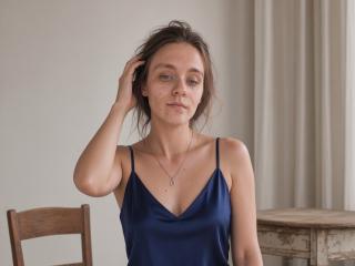 Prikaži popoln profil modela IvyNibler