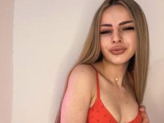 Prikaži popoln profil modela LinaAvery