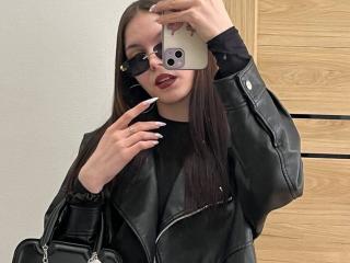 Prikaži popoln profil modela AvrilBeaudine