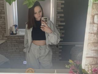 Prikaži popoln profil modela LoidaGess