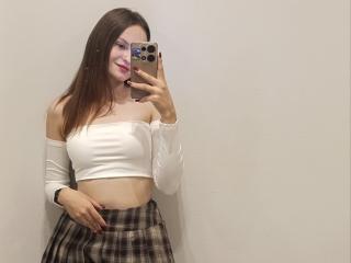 Prikaži popoln profil modela LoidaGess