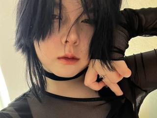 Prikaži popoln profil modela EvitaCorolis