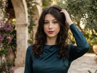 Ver la ficha detallada de AmeliaMaiv