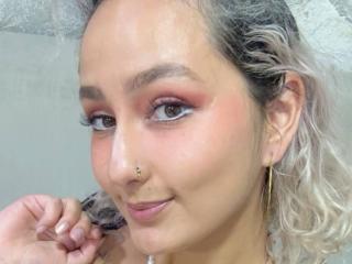 ElenaSaenz's Model Profile