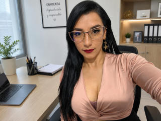 Ver la ficha detallada de HotCarolinexx