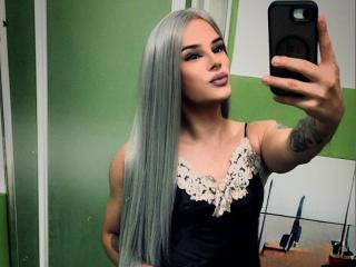 EvaLexy's Model Profile