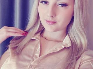 AngelofSinn's Model Profile