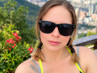 PamelaColin's Model Profile