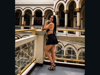 MindyLove's Model Profile
