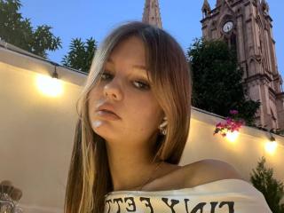 SuzieBrion's Model Profile