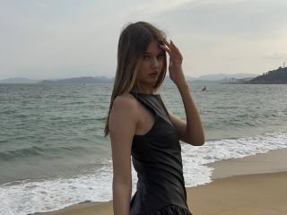 SuzieBrion's Model Profile
