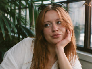 SerafinaDinwiddie's Model Profile