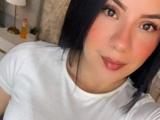 LiaTayloor's Model Profile