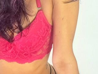HarlyMia's Model Profile