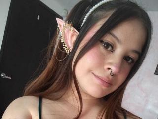 MelaniBecker's Model Profile