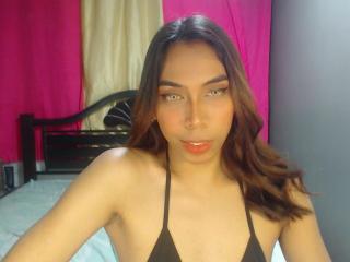 SophiaBrownTs's Model Profile