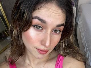 MilaGonz's Model Profile