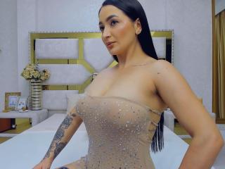 PamelaLiss's Model Profile