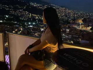 MindyLove's Model Profile