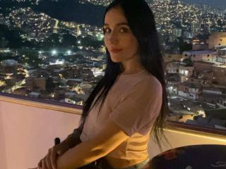 MindyLove's Model Profile