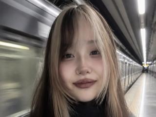 JungMcgranor's Model Profile