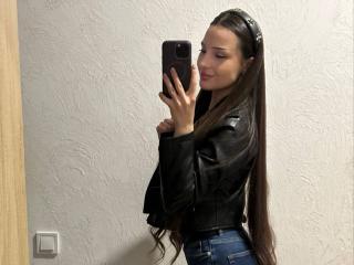 Versavi's Model Profile