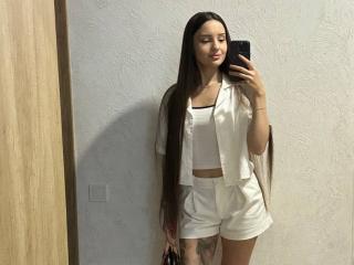 Versavi's Model Profile