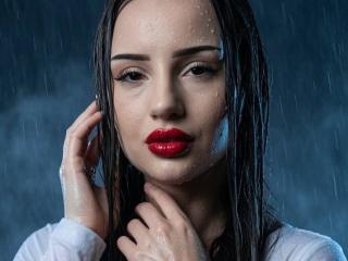 Versavi's Model Profile