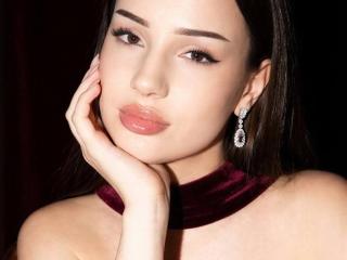 Versavi's Model Profile